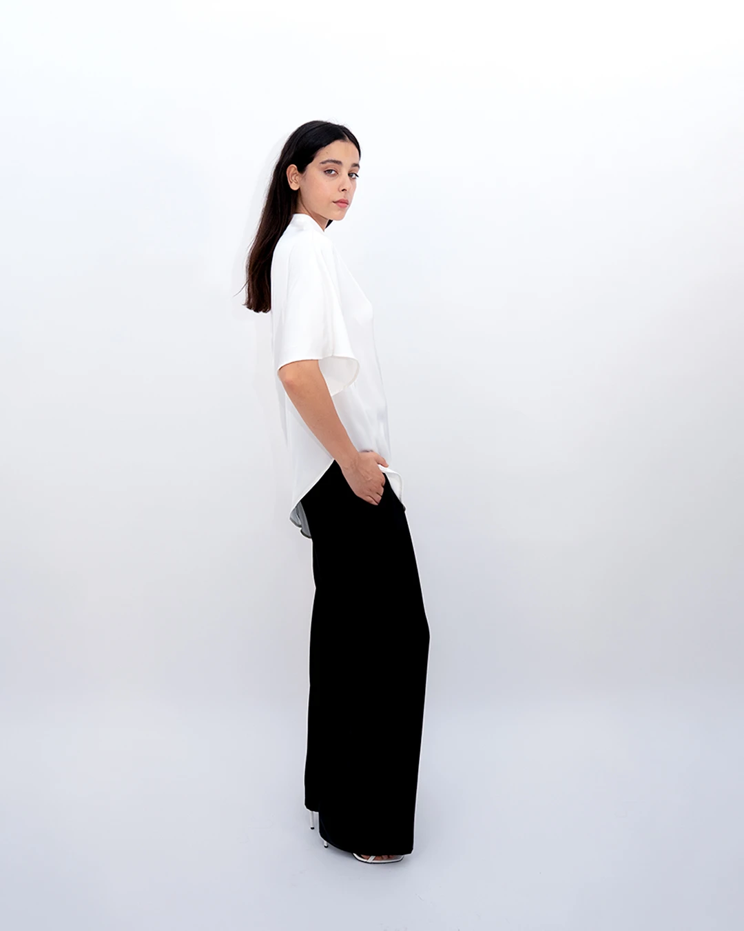 The black and white set