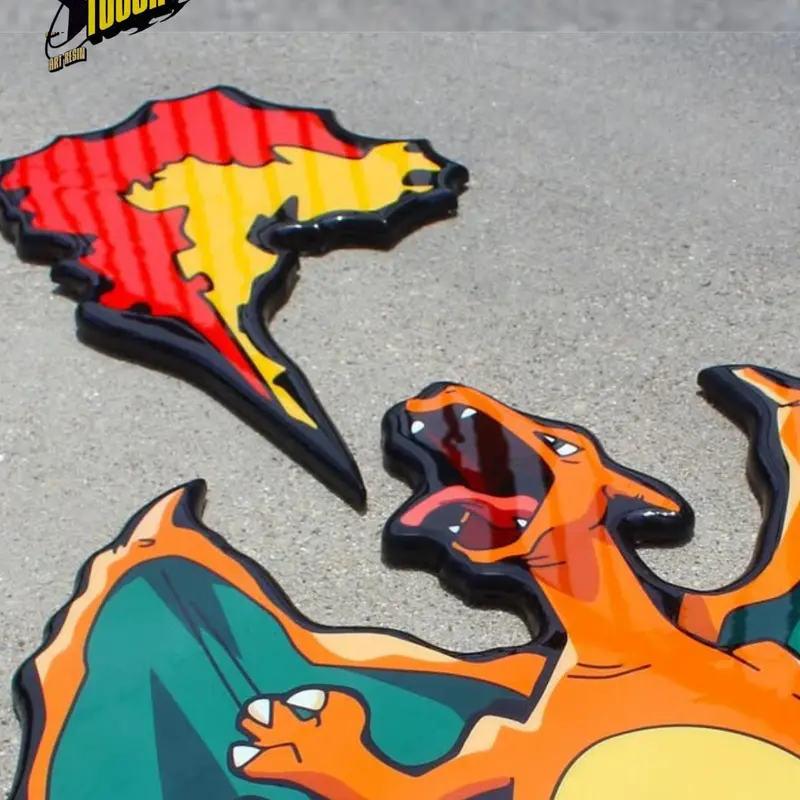 Tableau artisanal en résine époxy – Design CHARIZARD